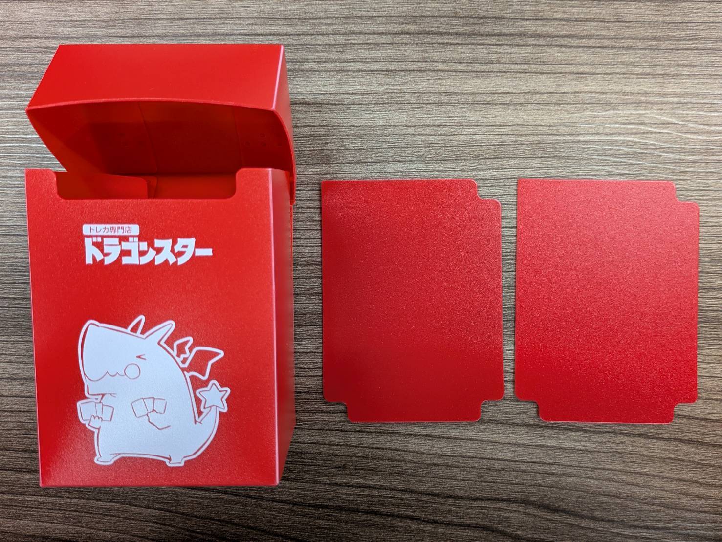 ドラスタデッキケース（赤） | オリジナルサプライ | ドラゴンスター