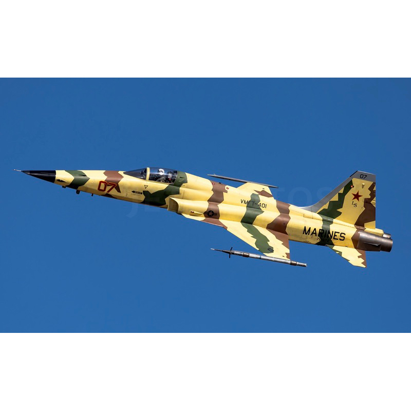 vacation】1/144 ドラゴンF-5E & F-5F など6品 vacation】1/144