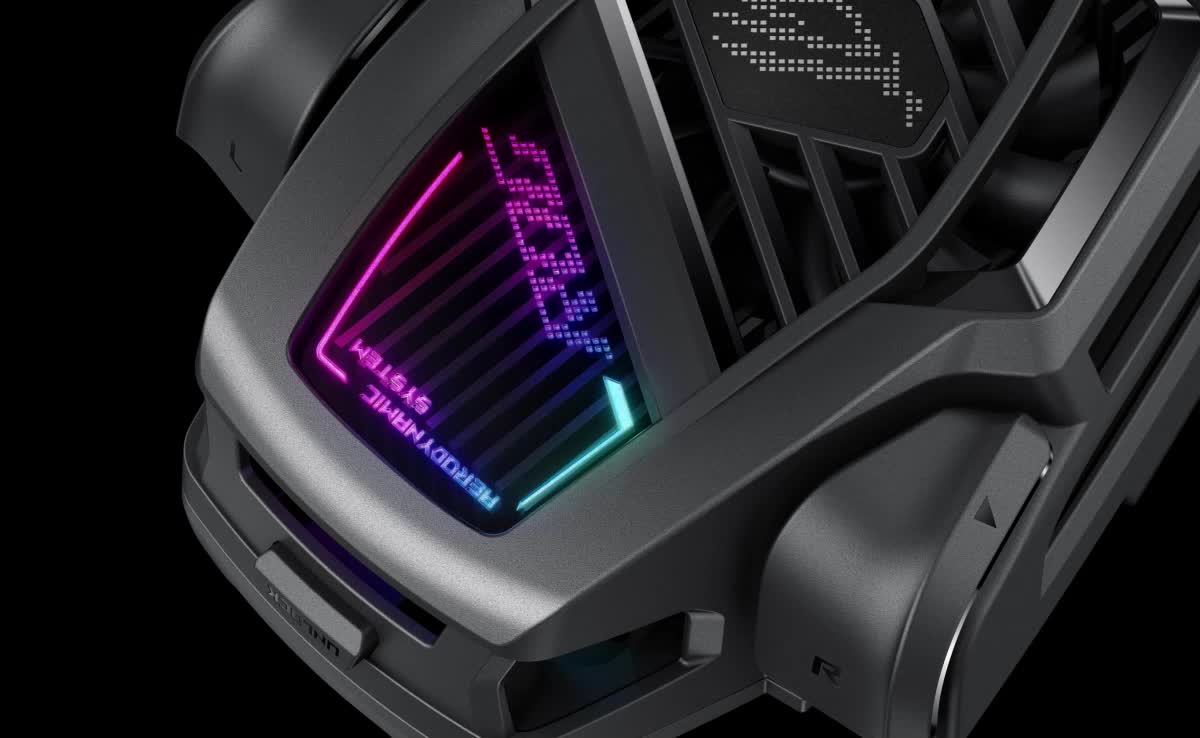 AeroActive Cooler X | Docks, Dongles and Cables | Gaming Docks