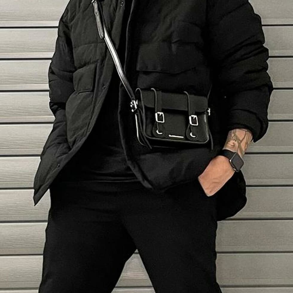 dショッピング |ドクターマーチン 国内正規販売店 ショルダーバック