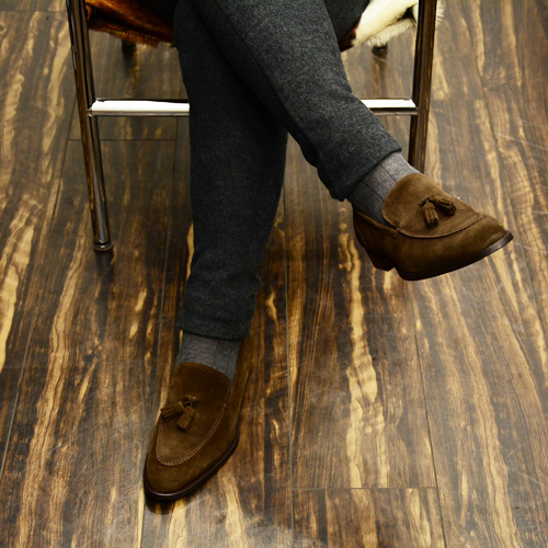 DOUCAL'S スエードタッセルローファーシューズ | DUE blog