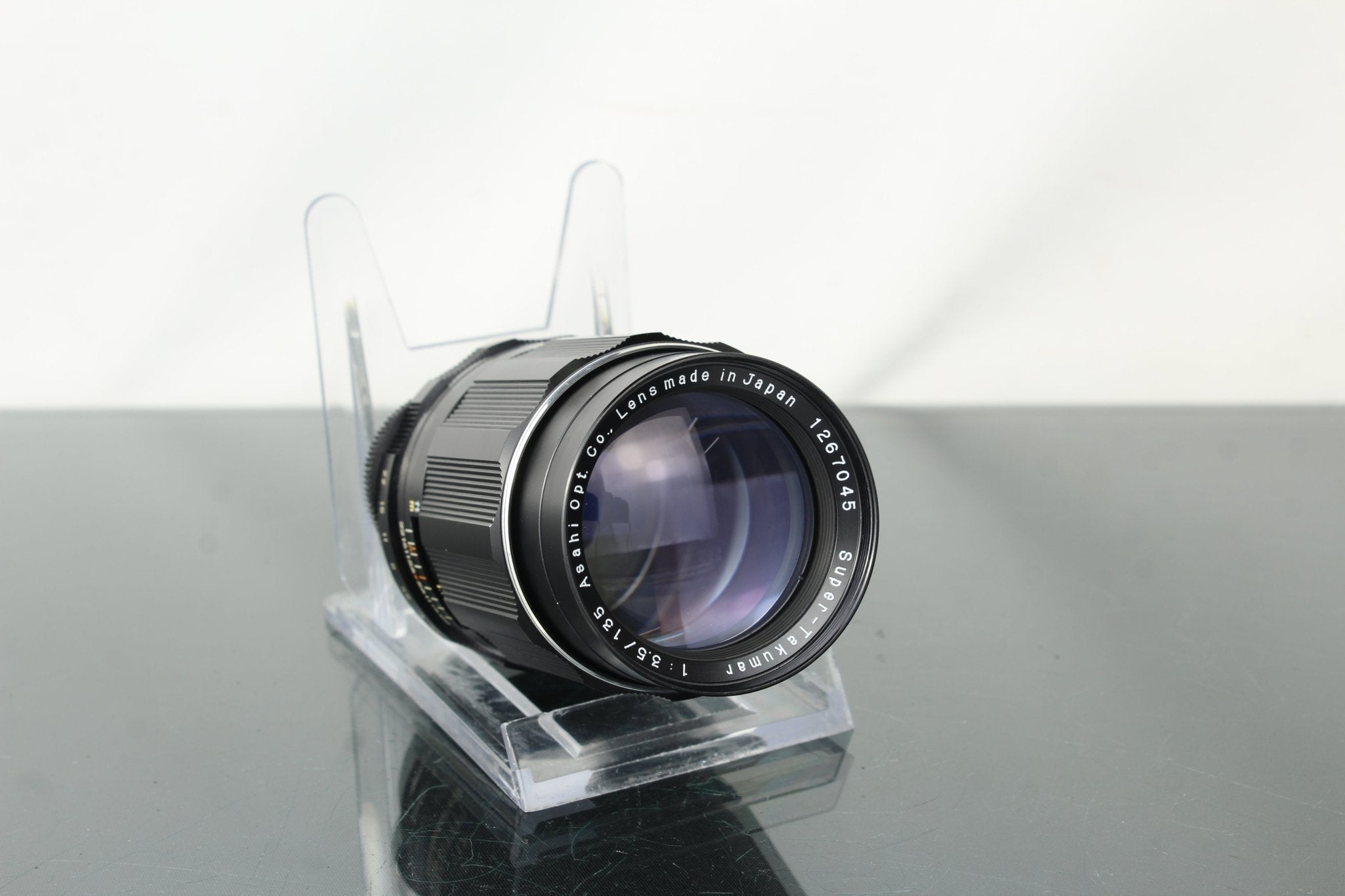 Asahi Super-Takumar 135mm f/3.5 Review: Vintage Telephoto Magic