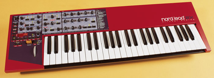 Clavia Nord Lead 2X