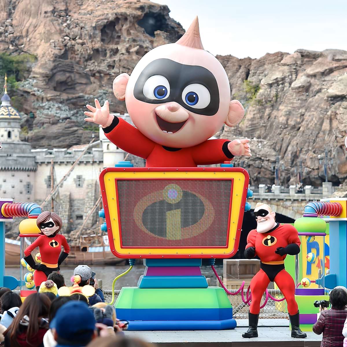 グッズ・お土産・ショー・デコレーションを徹底ガイド！東京ディズニー