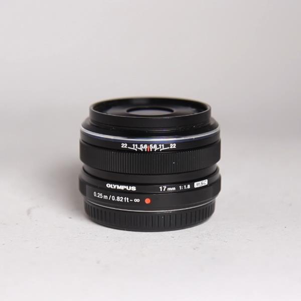Olympus M.Zuiko Digital 17mm f1.8 Lens Black | Park Cameras