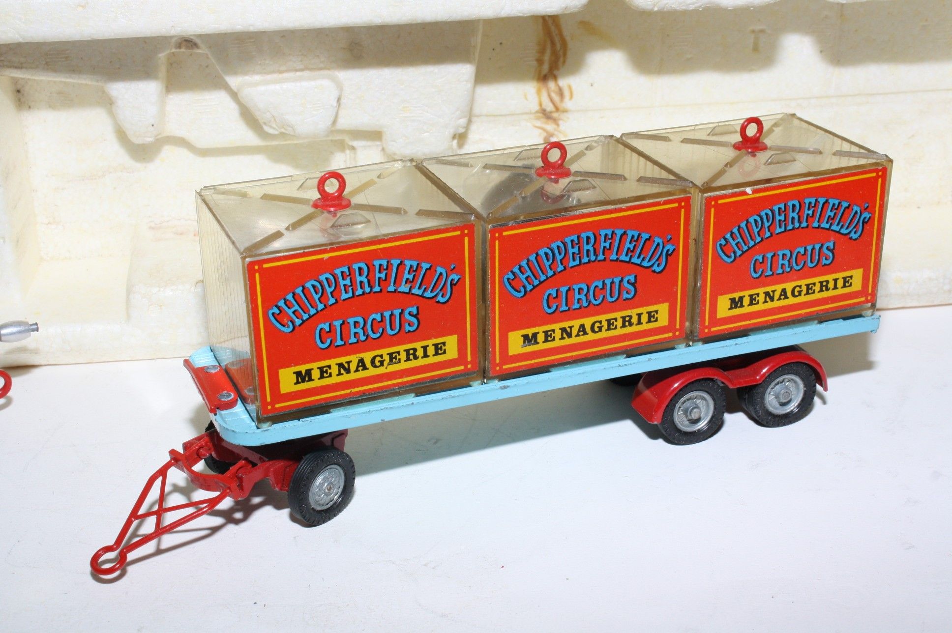 Corgi Giftset 21 Circus Crane & Managerie Trailer, Excellent in