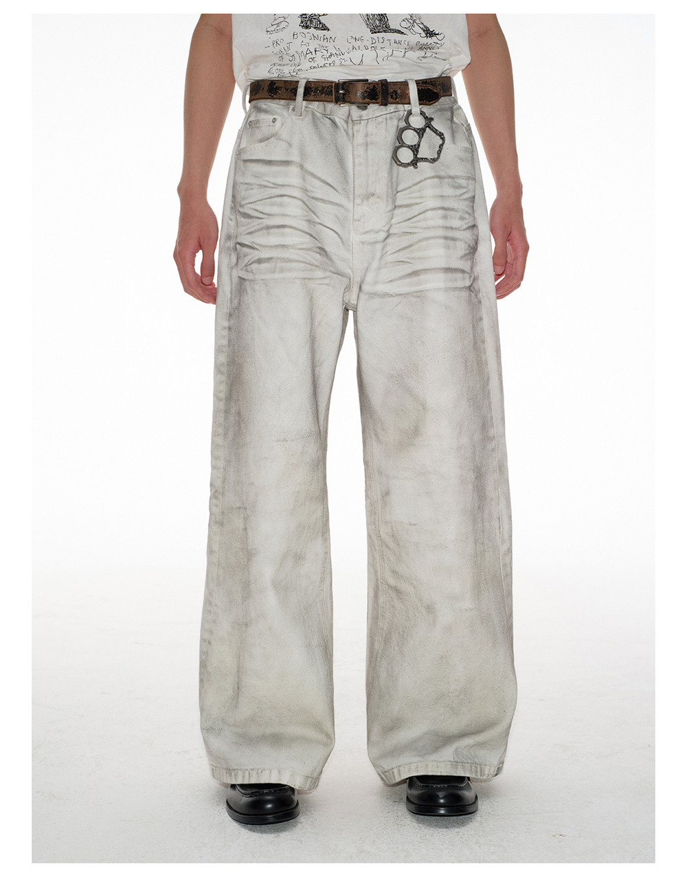 Distressed White Wide-Leg Denim Pants | BCAESAR