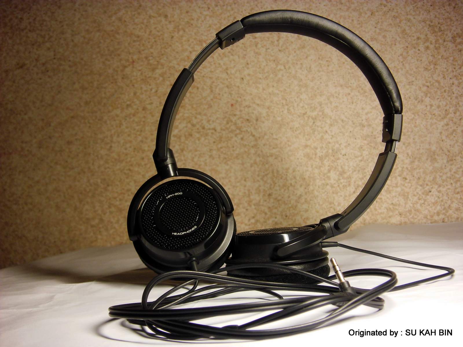 Yamaha HPH-200, not about piano this time. | Earmass