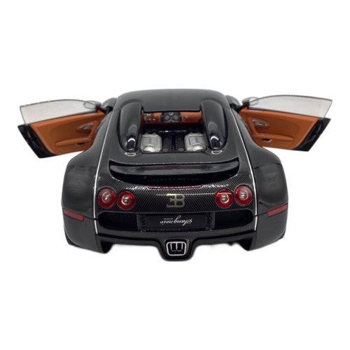 AUTOart (オートアート)モデルカー1/18ブガッティ EB 16.4ヴェイロン