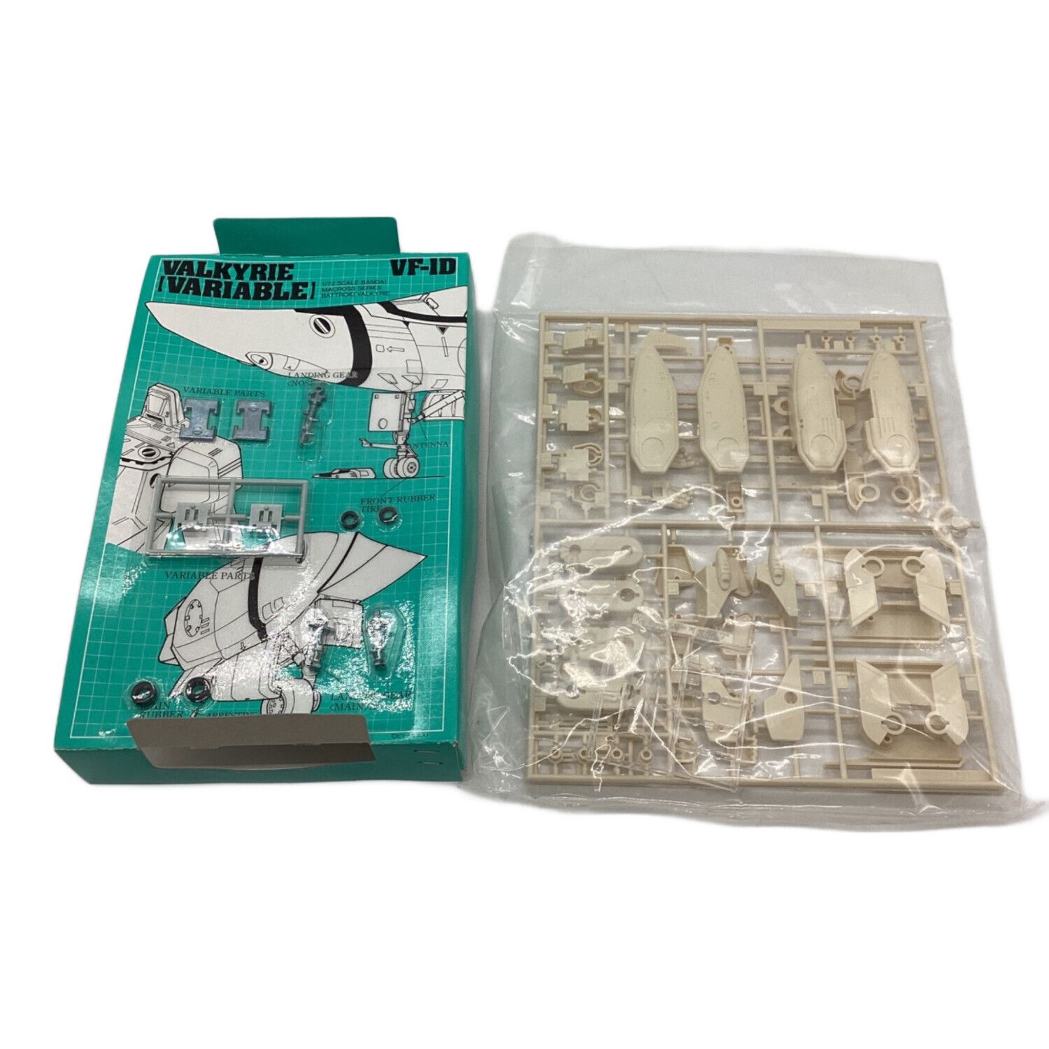 BANDAI (バンダイ) プラモデル 1/72 VF-1D 可変バルキリー 「超時空