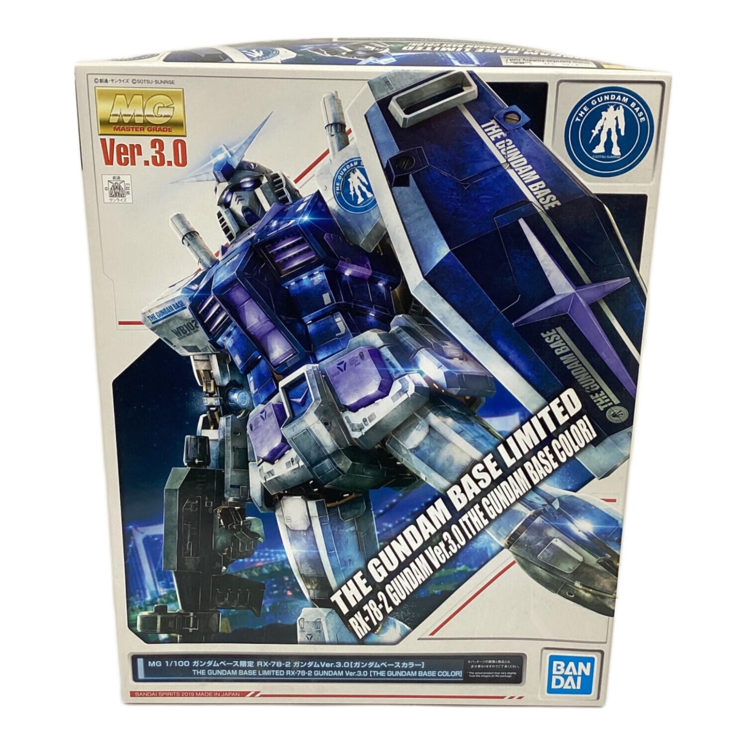BANDAI (バンダイ) ガンプラ MG1/100ガンダムベース限定RX-78-2