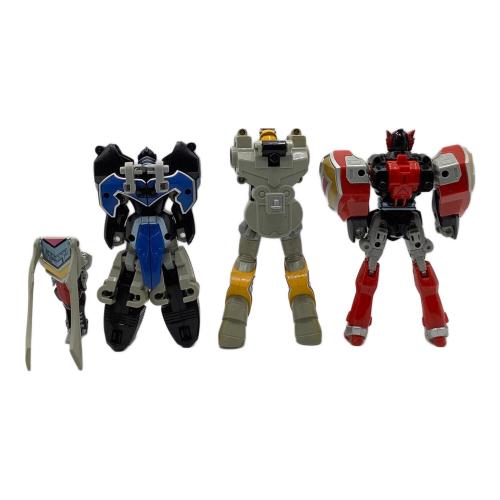 BANDAI (バンダイ) 魔法戦隊マジレンジャー 魔神合体DXマジキング