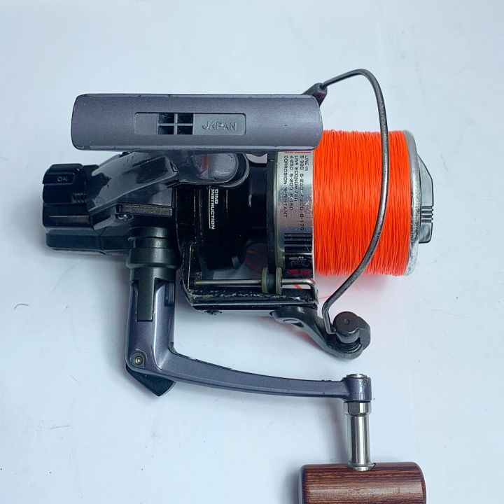 DAIWA ダイワ TOURNAMENT 磯 スピニングリール 遠投 SS-3000 - 中古