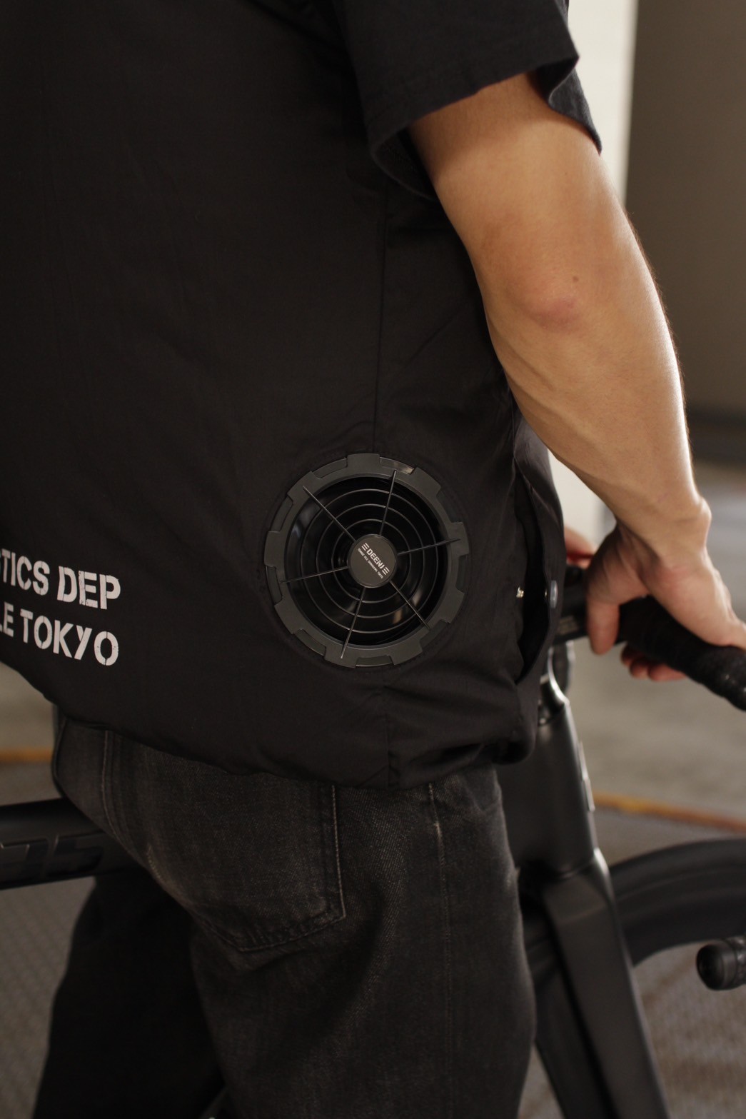 2024モデル】DEEN.J 空調ウェア 充電式エアクールベスト DNJAC5V10X4-_