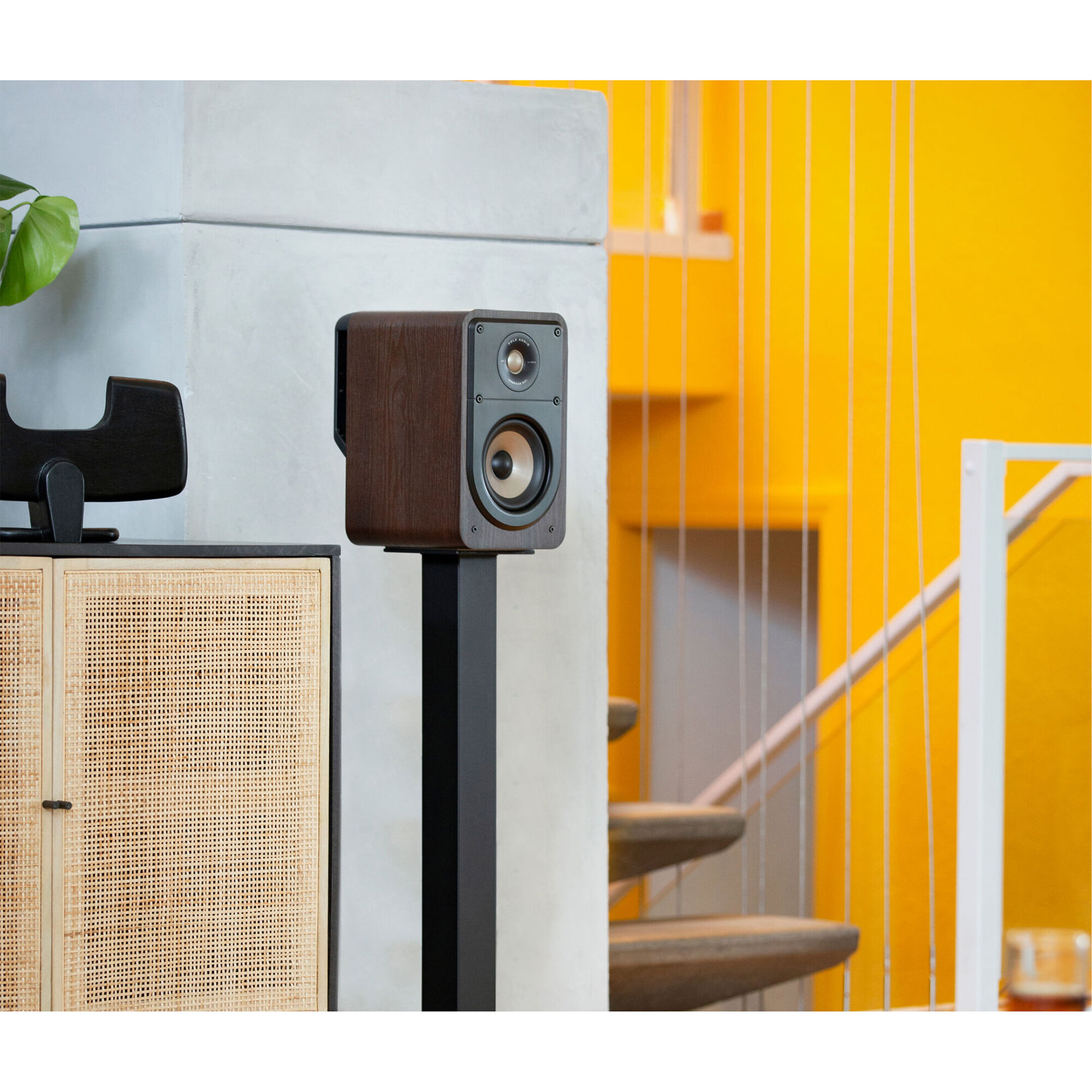 Polk Signature Elite ES15 High-Quality Compact Bookshelf Speakers