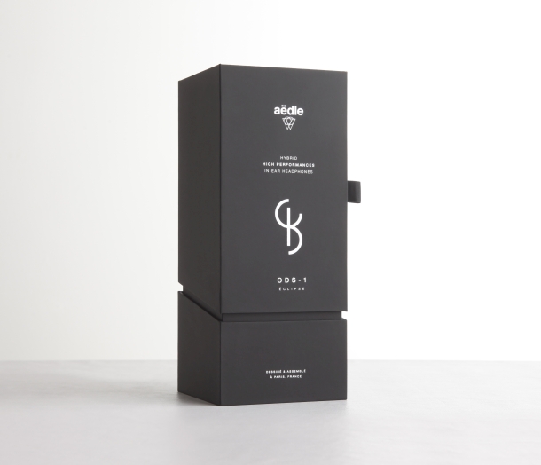 新製品発売】モダンと伝統の融合。ヨーロピアンサウンドイヤホン Aedle