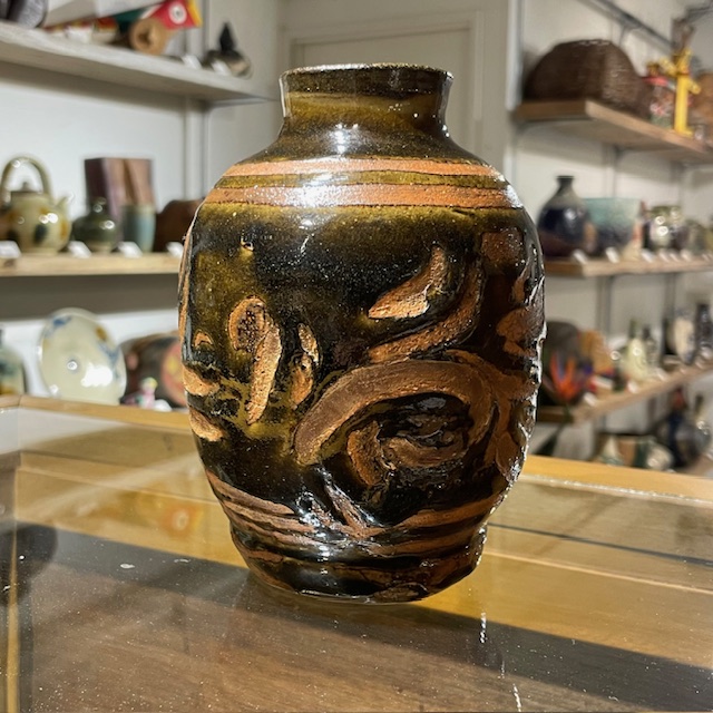 金城次郎 唐草文指描壺 共箱｜SAFARI サファリ｜高円寺 吉祥寺 VINTAGE