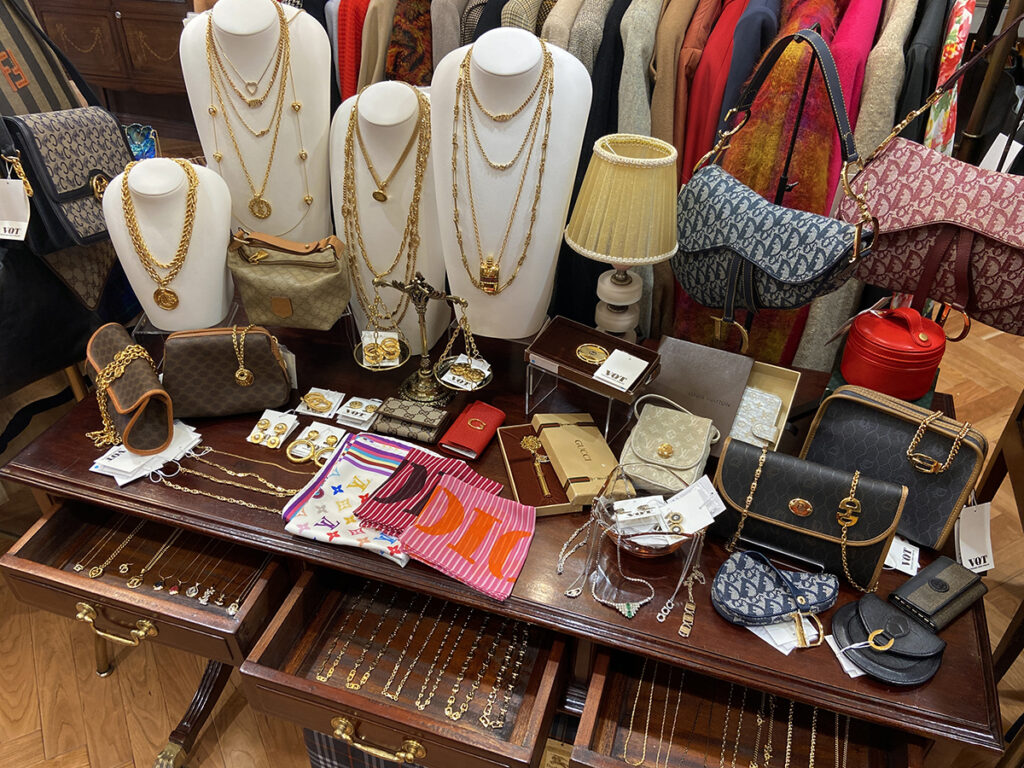 2/7 表参道にVINTAGE QOO TOKYOの新店舗がオープン！ – 株式会社エイト