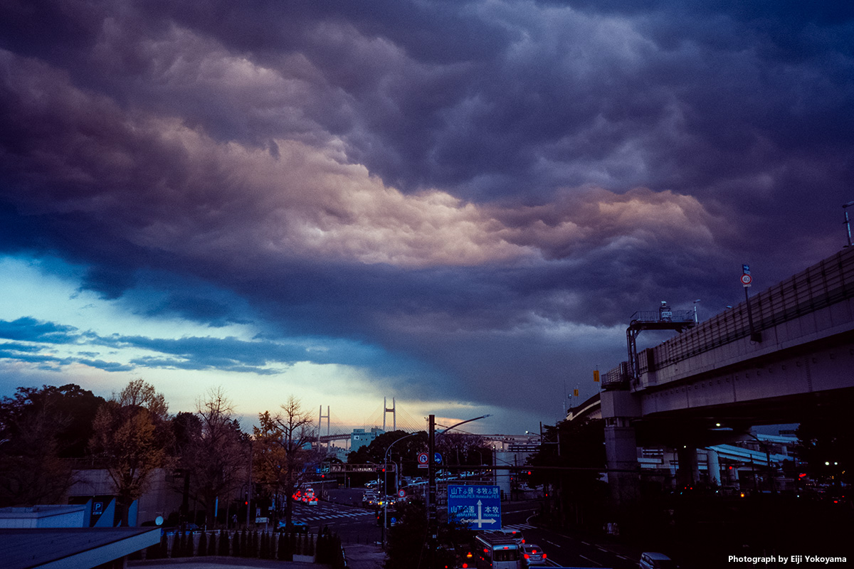 MINOLTA TC-1 で横浜 – Eiji Photo Sense