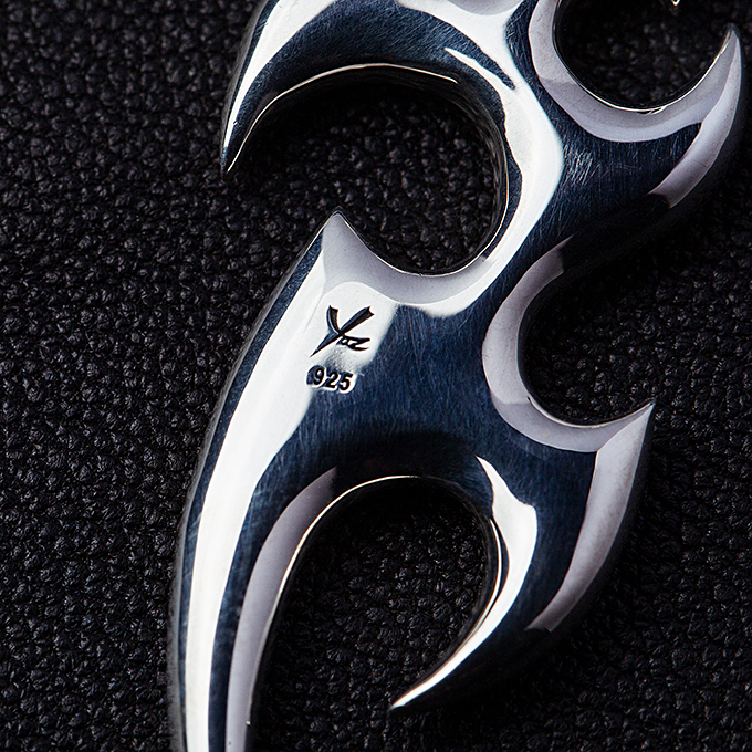 梅雨も明け、早くも立秋に差し掛かろうとしている今日この頃