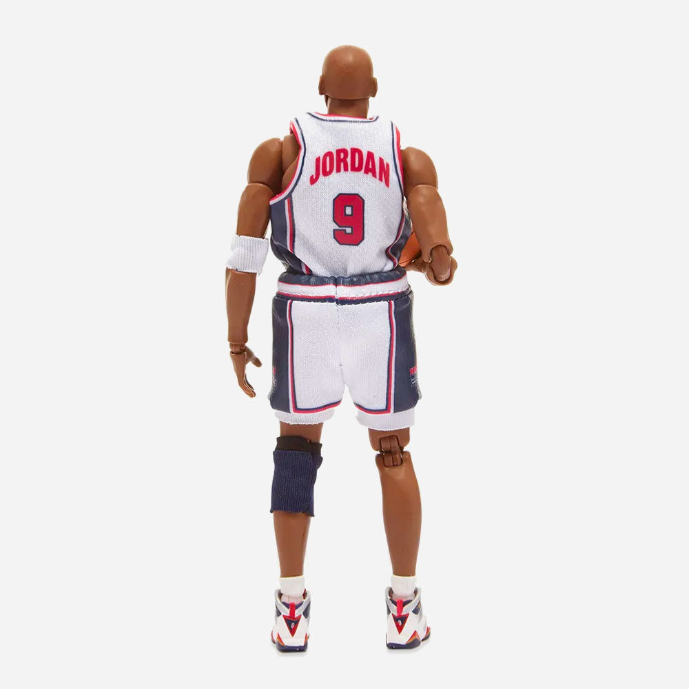 Medicom Toy x NBA X Michael Jordan 1992 Team USA Mafex