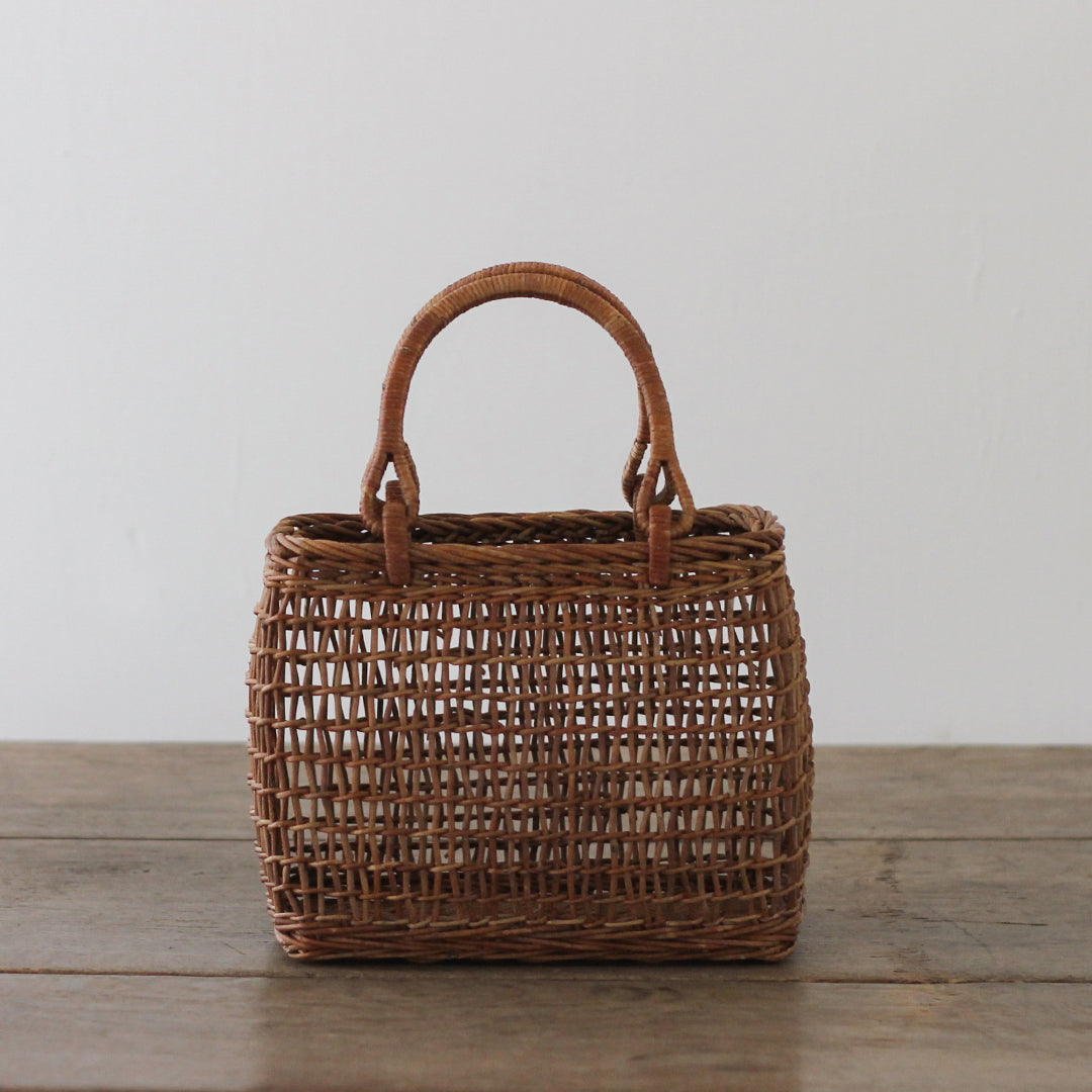 ハンドバッグのようにシンプルなあけびかご – Envelope - エンベロープ