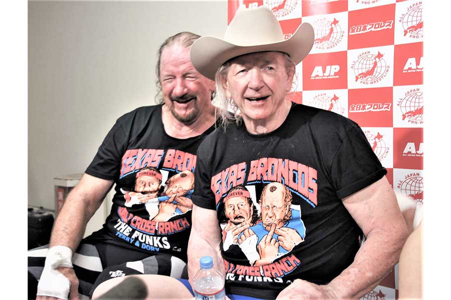 プロレス界の兄弟タッグは人気者ぞろい シャープ兄弟から初陣の斉藤