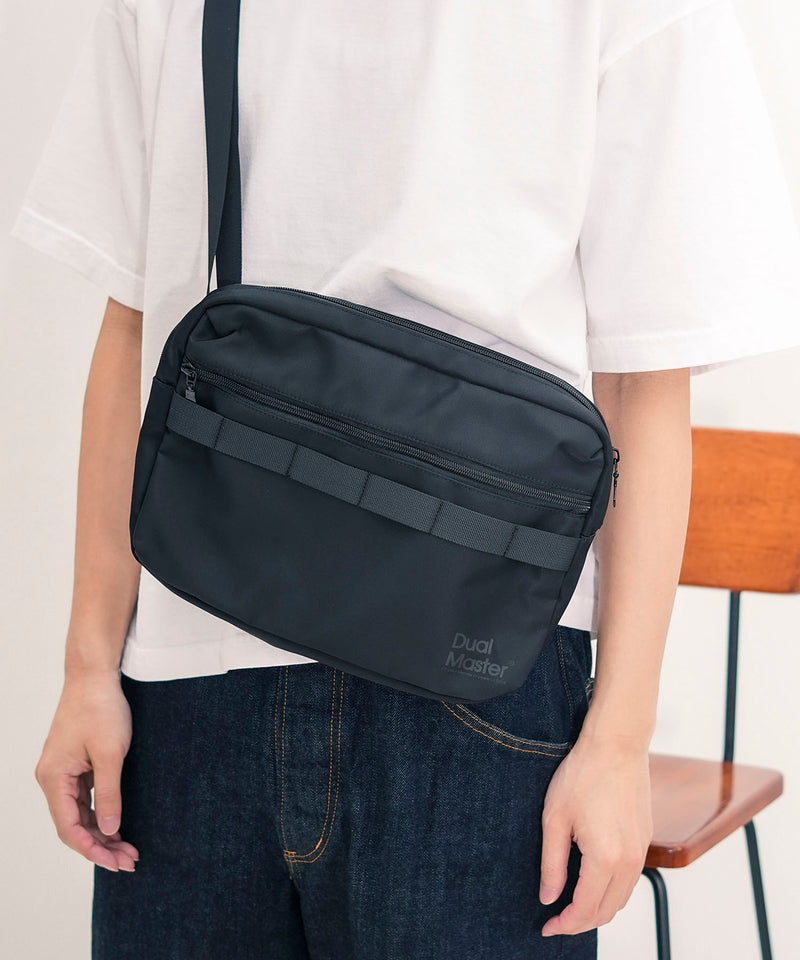 スクエアショルダーバッグ【Dual Master/デュアルマスター】