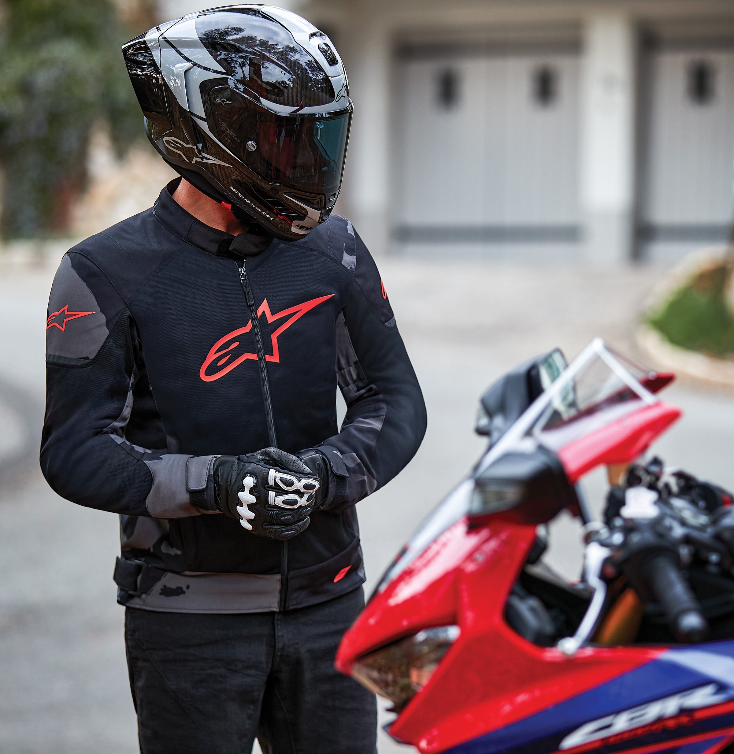 T-SP X Superair - Black Motorcycle Jacket | Alpinestars®