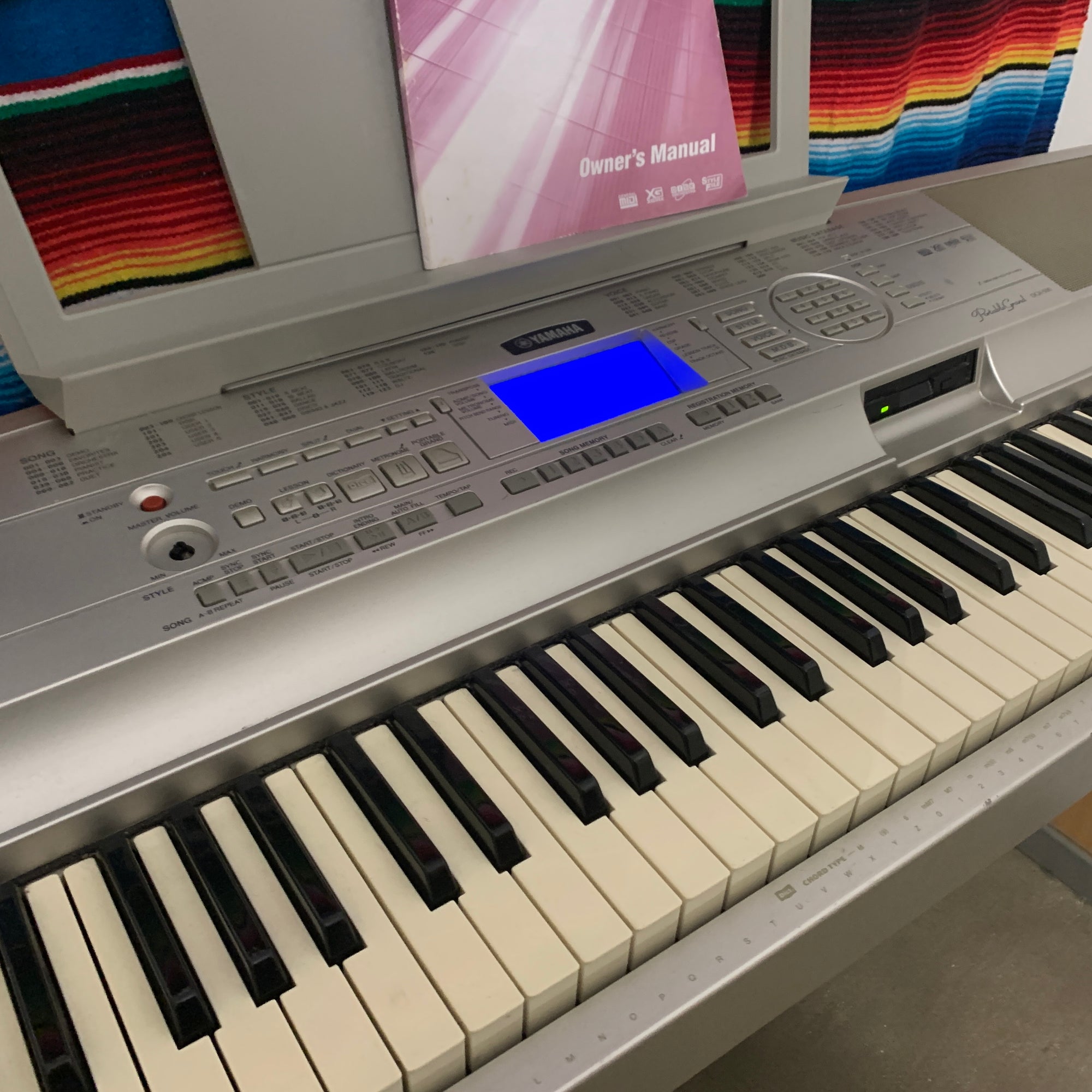 Yamaha DGX-500 Portable Grand 88-Key Digital Piano - Evolution Music