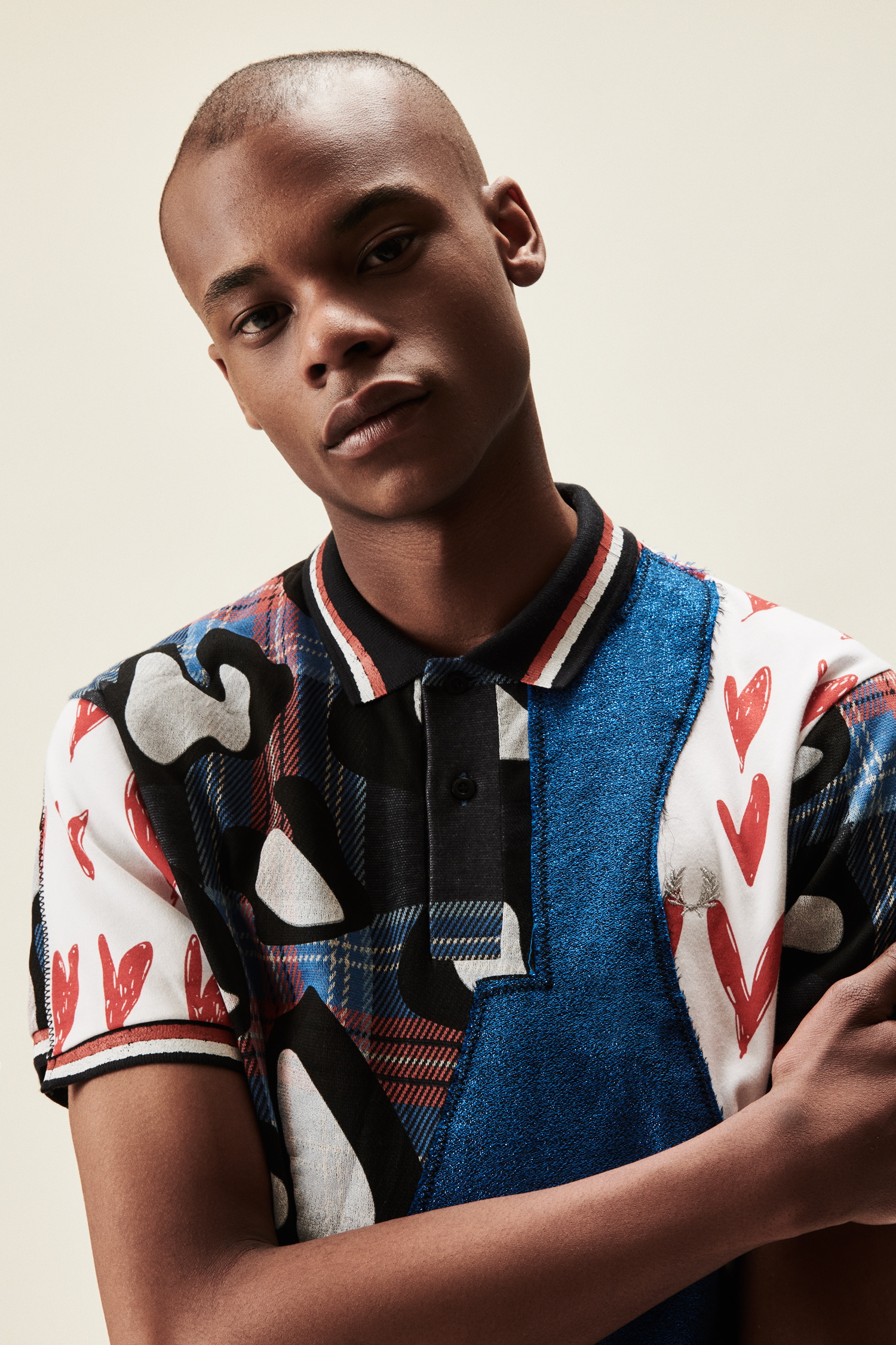 Fred PerryとCharles Jeffrey LOVERBOYがコラボレーション | EYESCREAM