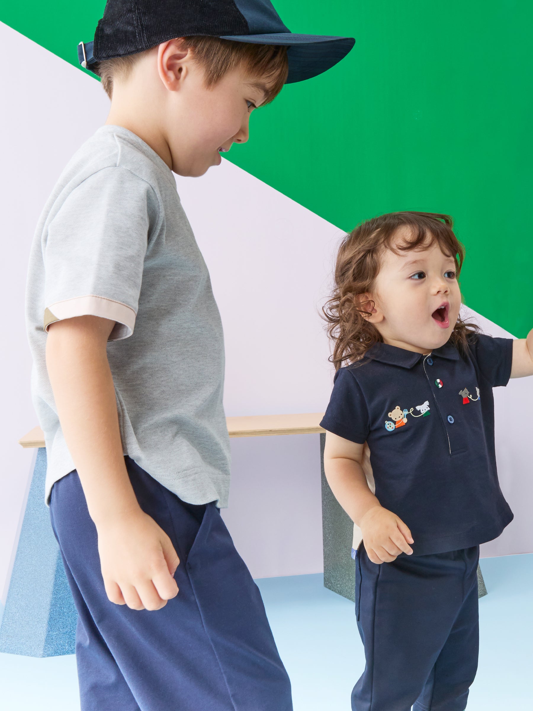 Tシャツ｜ファミリア公式オンラインショップ | ファミリア公式サイト