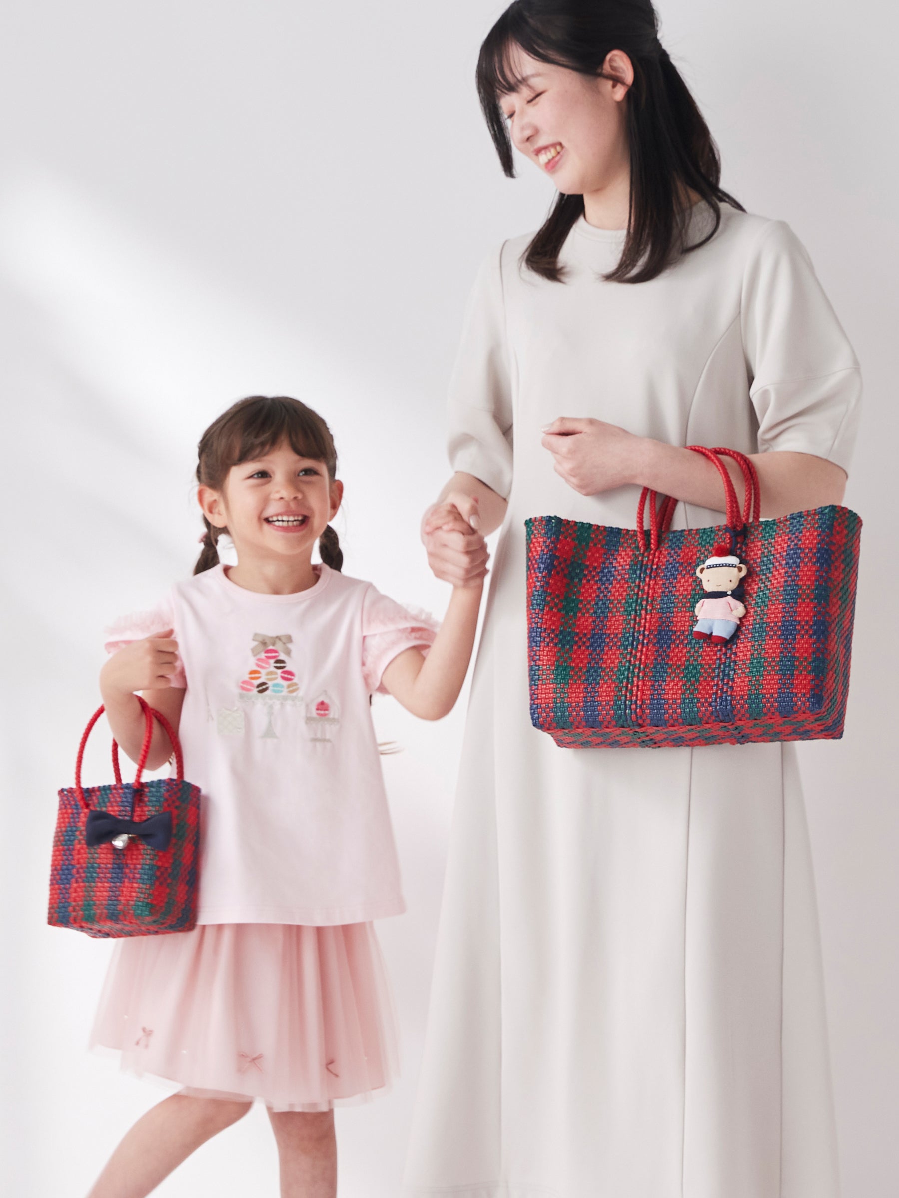 Tシャツ｜ファミリア公式オンラインショップ | ファミリア公式サイト