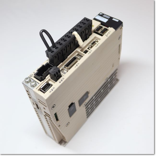 FA機器ドットコム / SGDV-R90A11A サーボパック AC200V 0.1kW