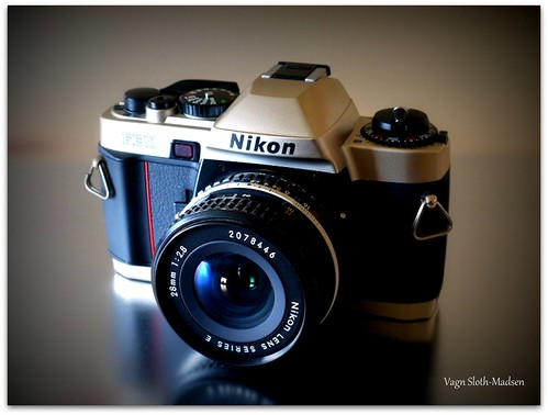 Nikon FE10 - Camera-wiki.org - The free camera encyclopedia
