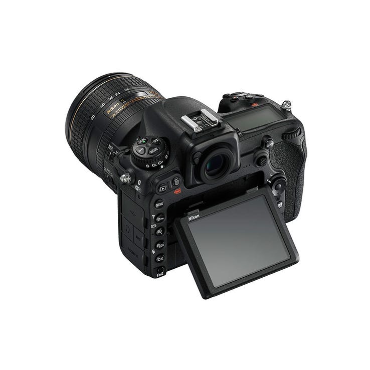 レンタル] ニコン D500とシグマの便利ズームレンズ(18-300mm)セット