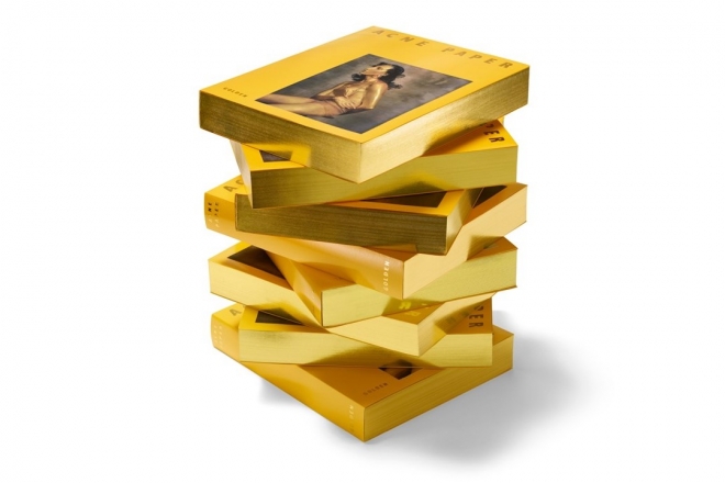 アクネ ストゥディオズ、Acne Paper創刊20周年特別号「Golden」を発売