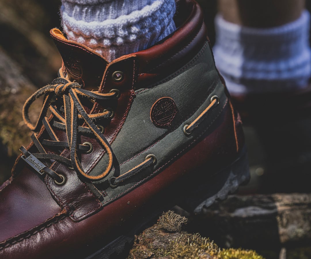 ビームスがティンバーランドに別注、モカシンシューズ「7eye」を20年