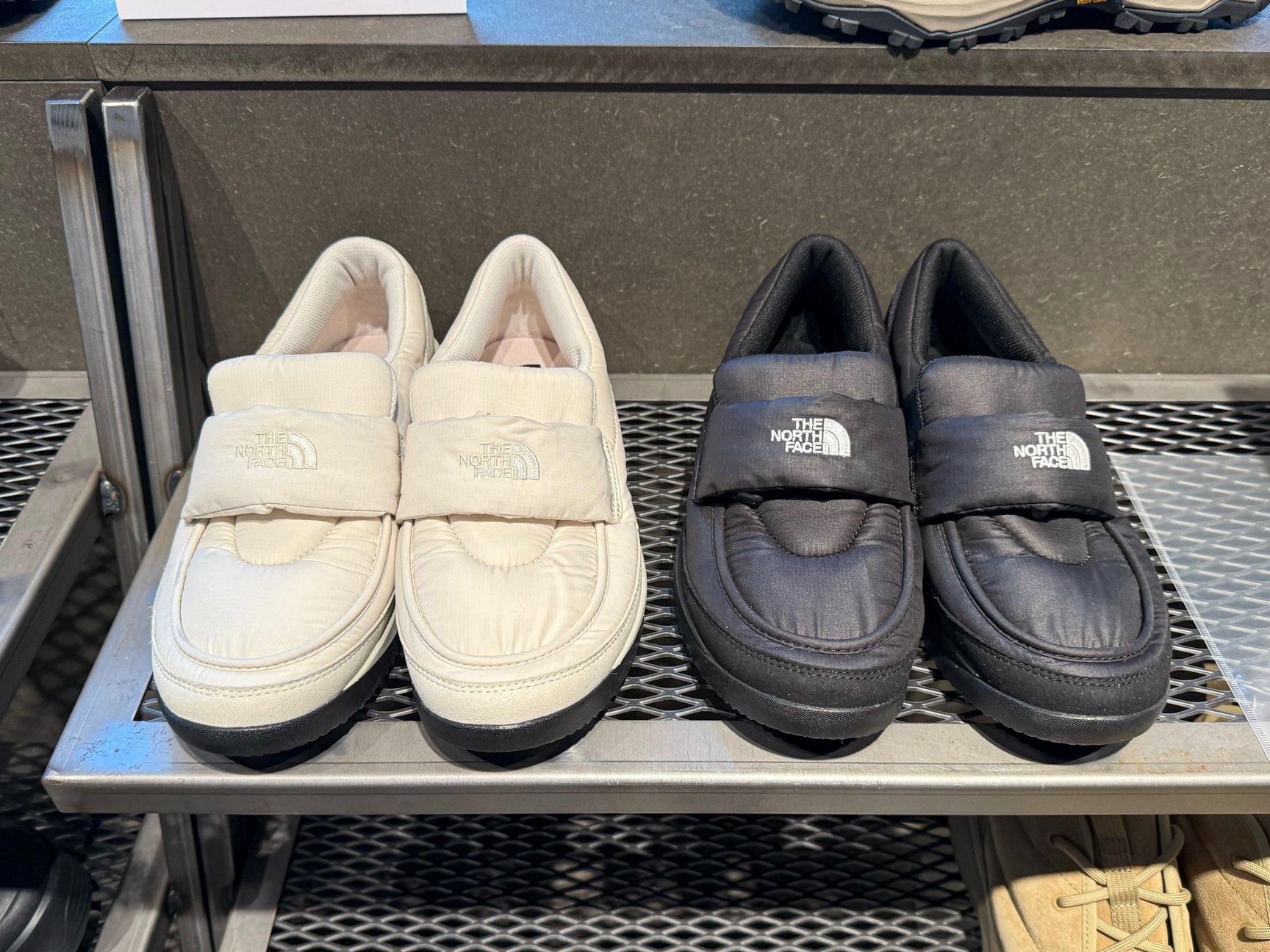 ザ・ノース・フェイス新作、シューレース付き「ヌプシローファー」を発売