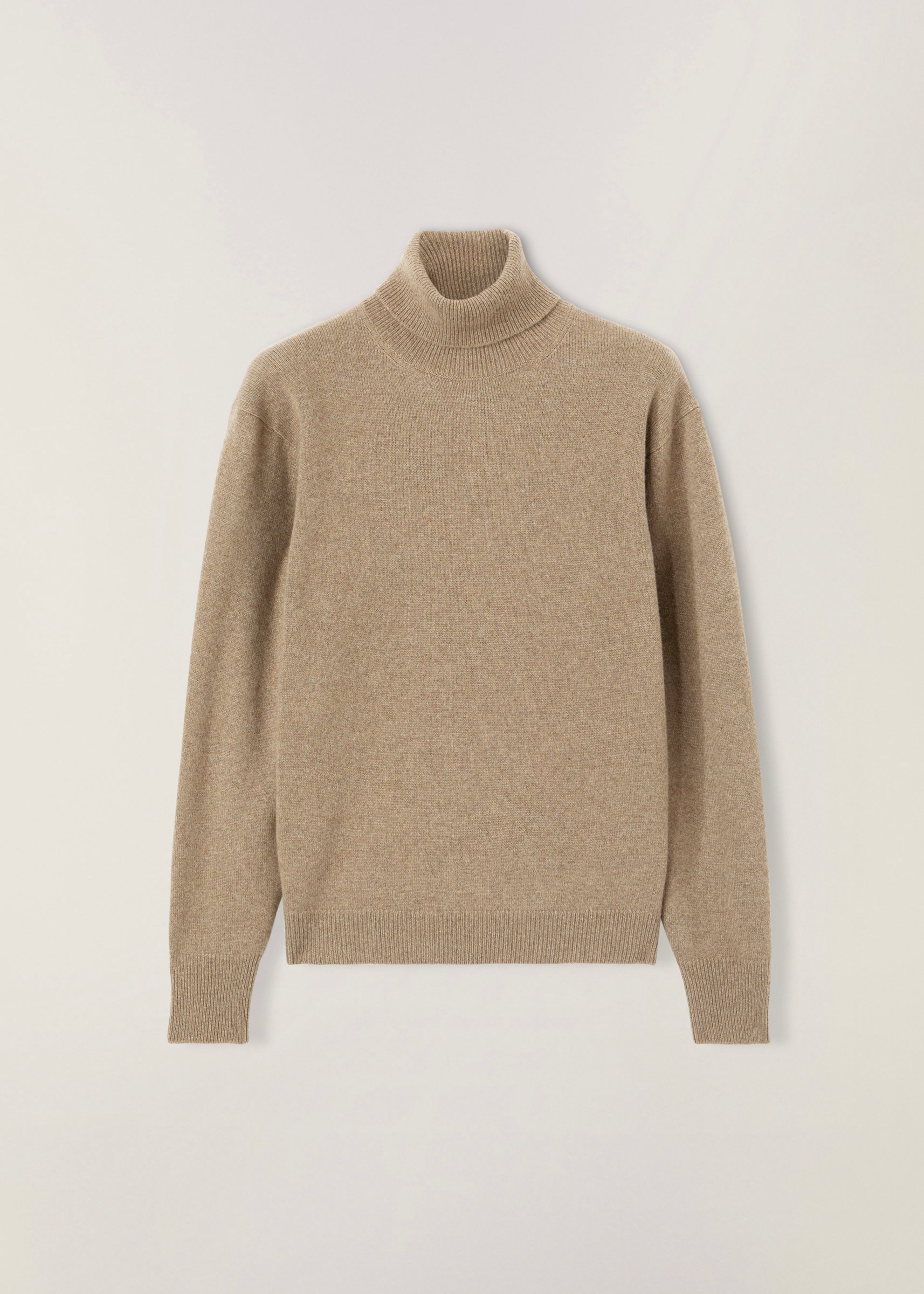 ロロ・ピアーナから新たなコレクション「ロロ」が登場、再生カシミヤで製作