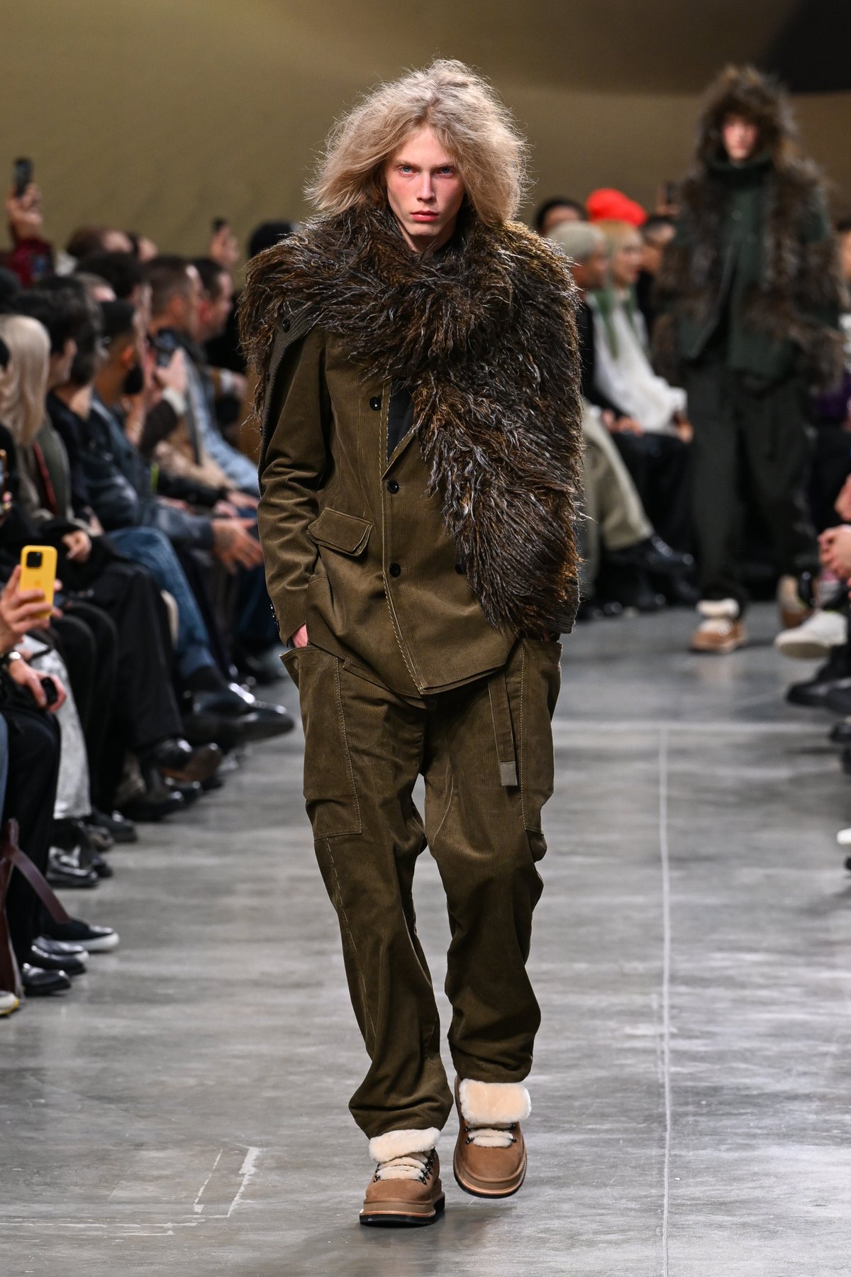 sacai 2025年秋冬コレクション | パリ | 画像167枚 - FASHIONSNAP