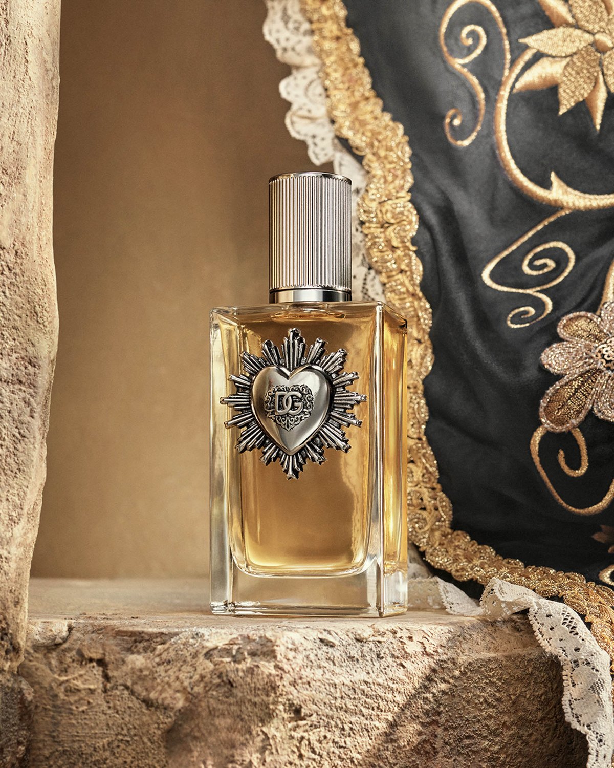 ドルチェ＆ガッバーナのグルマン調フレグランスから初のメンズが登場