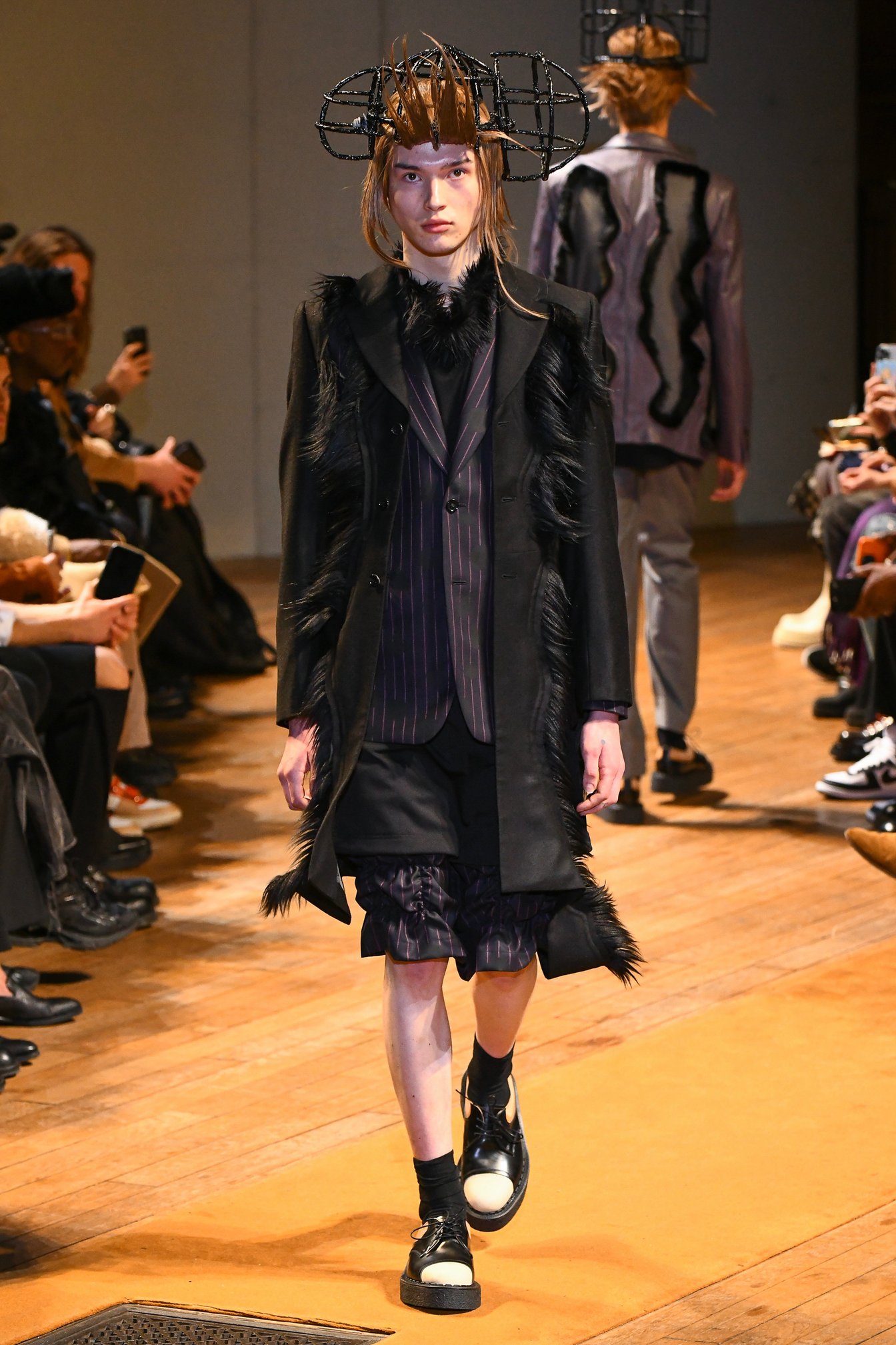 メンズウェアの源泉を解剖 「コム デ ギャルソン オム プリュス」2023