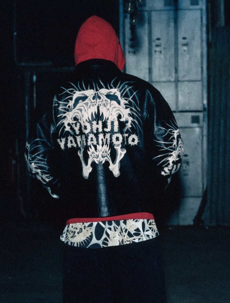 ワイズ × シュプリーム、スカルや死神のモチーフを配したアパレルなど