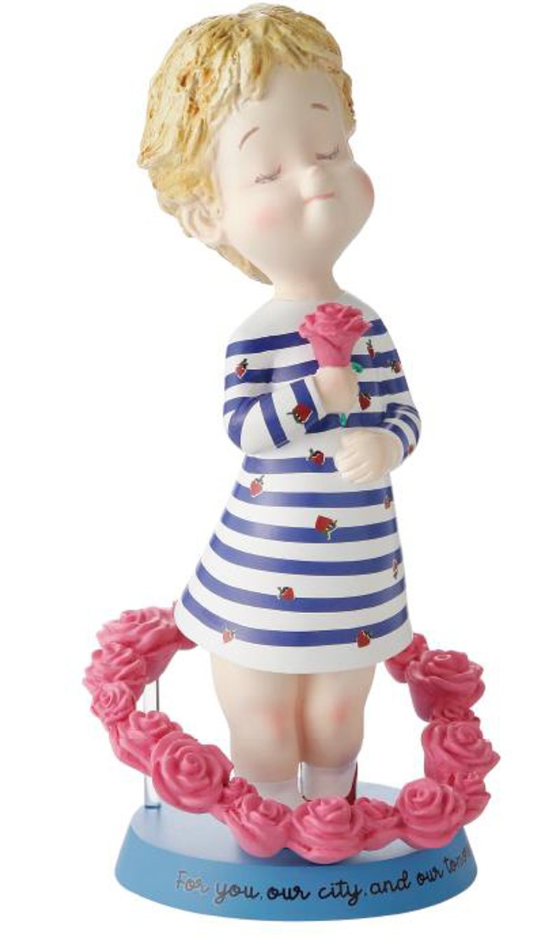 高島屋の創業190周年記念、ミュベールとコラボした「ローズちゃん」を