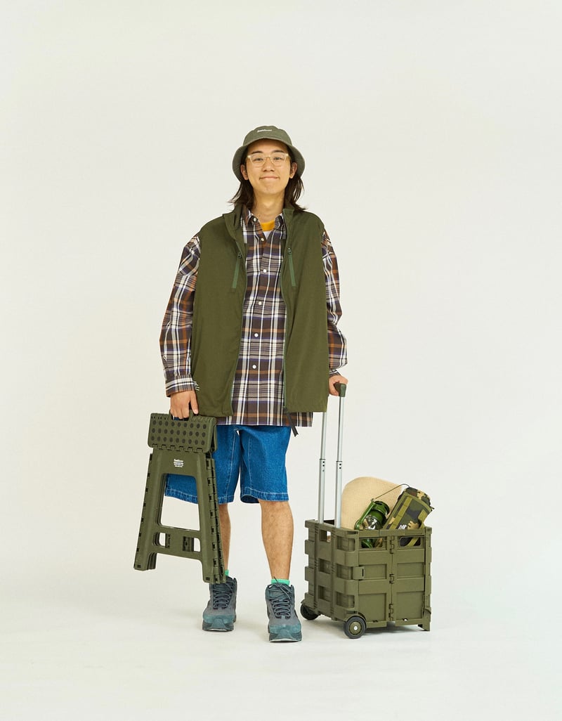 フレッシュサービスが空調服とコラボ、外気を取り込むベストを発売