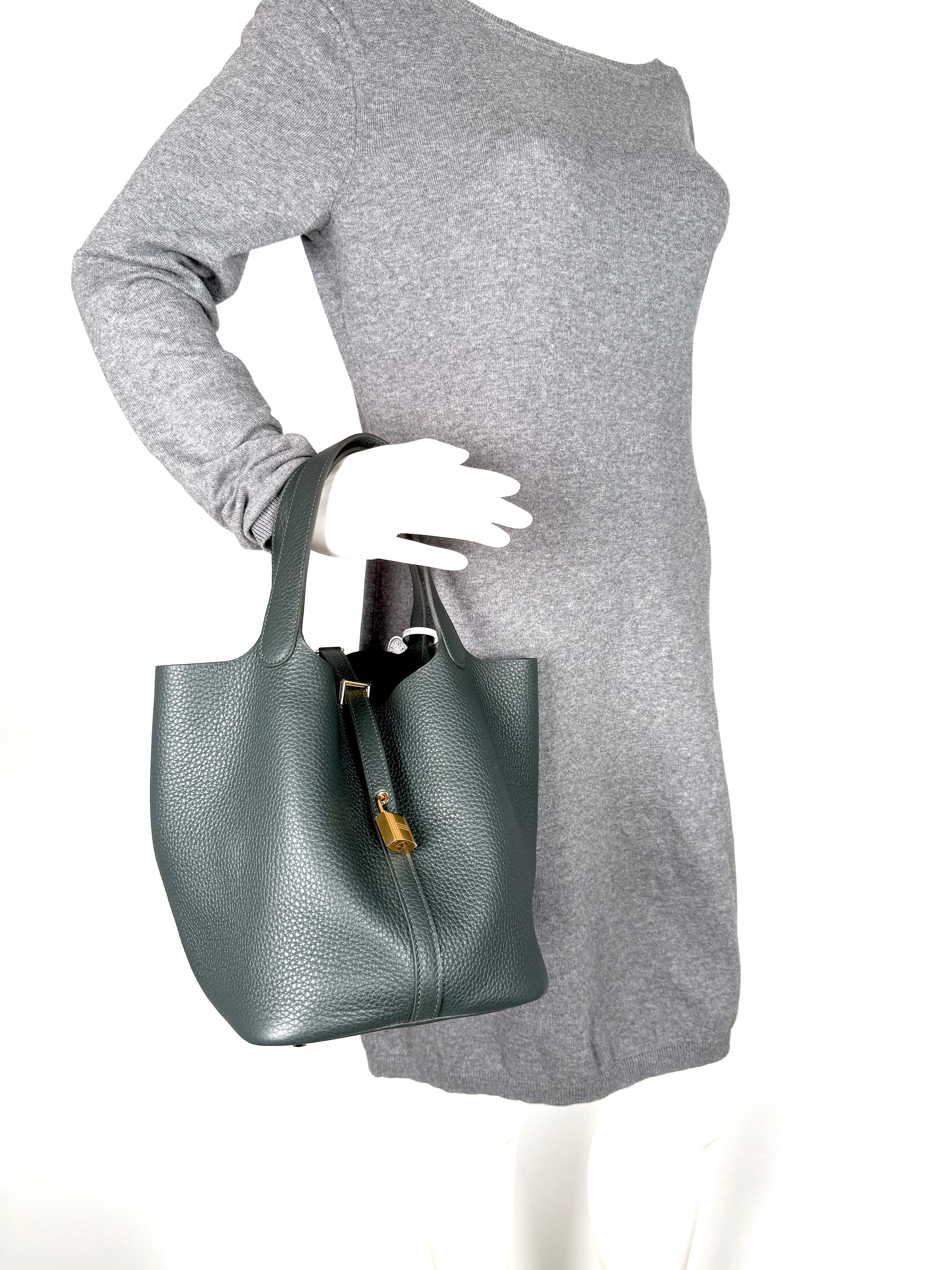 New HERMES Picotin Lock 22 MM Vert Mangrove Green Taurillon