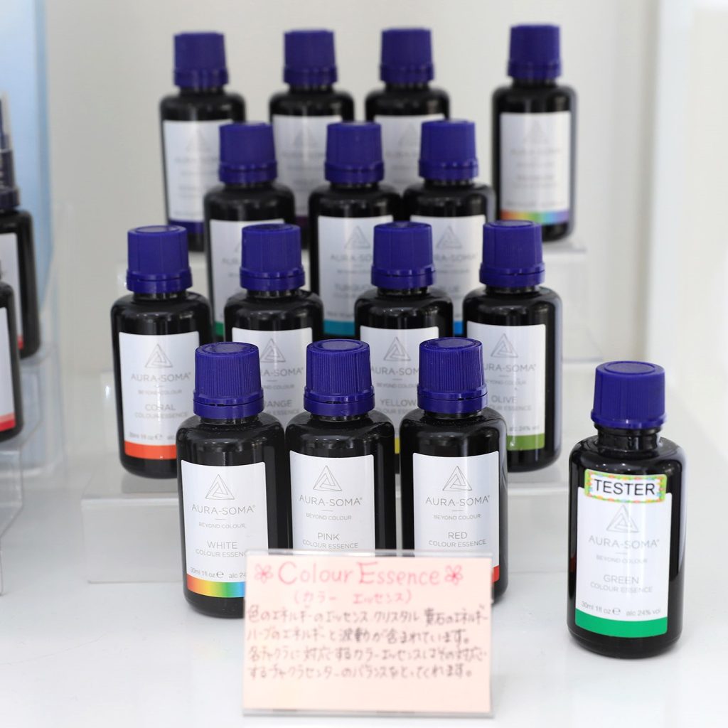 PRODUCTS - 英国式カラーセラピー、オーラソーマ、パーソナルカラー