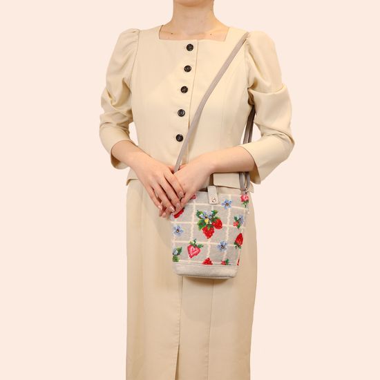 ストロベリーフィールドプティ ポシェット SFP-257237(シルバーグレー