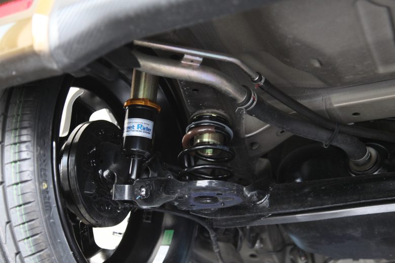 ワゴンR MH55S ストリートライド車高調取り付けと四輪アライメント